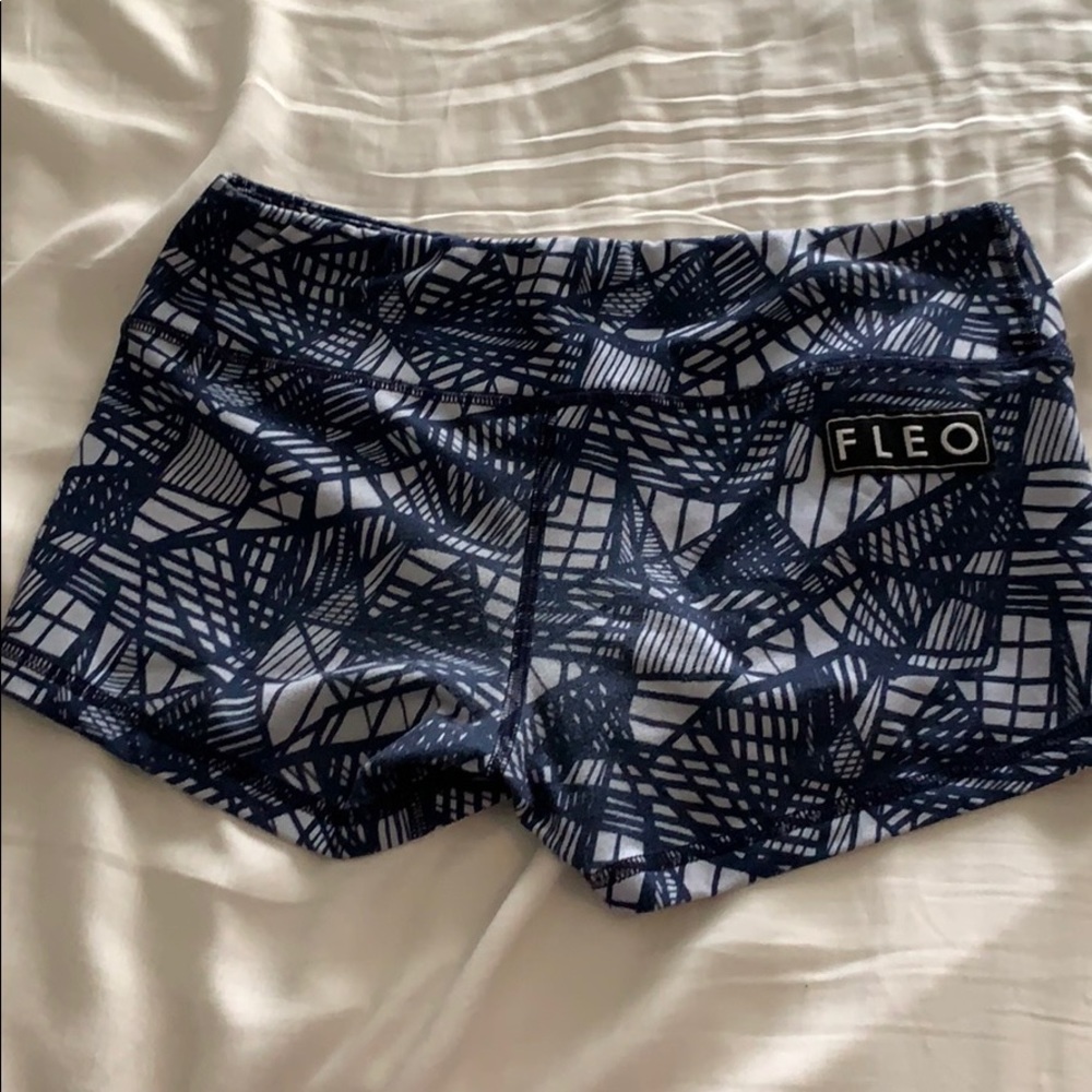 Fleo shorts